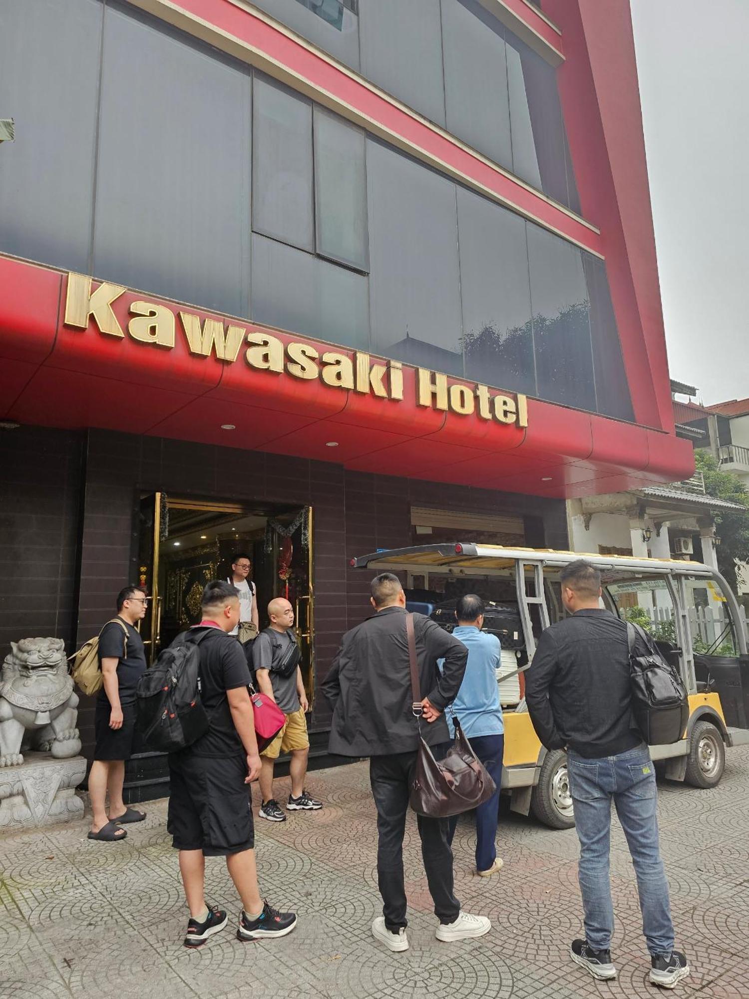 Kawasaki Noi Bai Airport Hotel Exterior photo