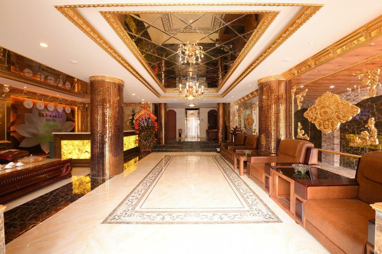 Kawasaki Noi Bai Airport Hotel Exterior photo